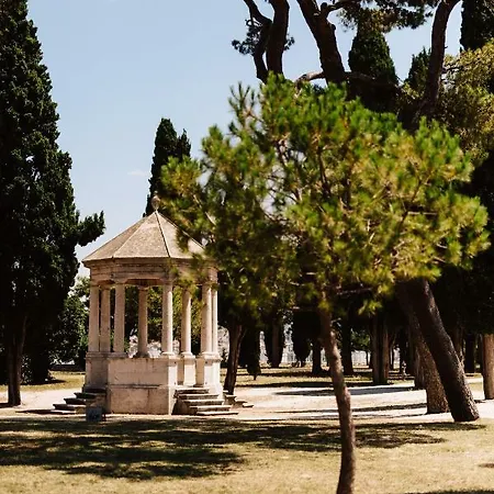 Διαμέρισμα Apartman Daria *